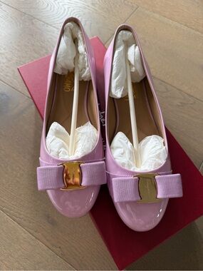 Salvatore Ferragamo Pink Patent Vara Bow Ballet Flats